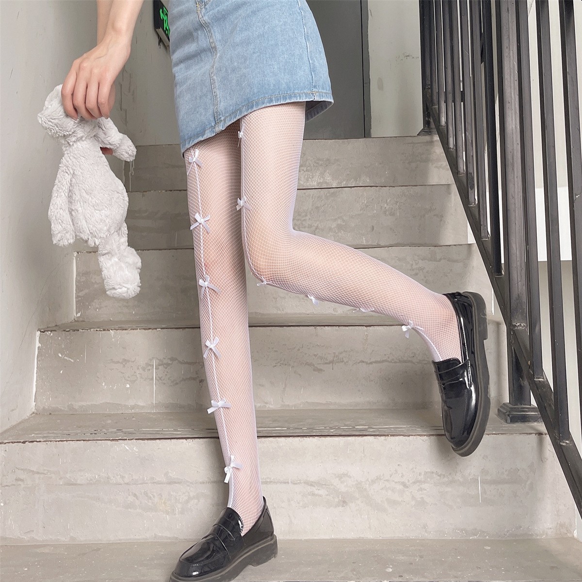 Bow Pattern Fashion Fishnet Stocking Tights with Bow Pattern